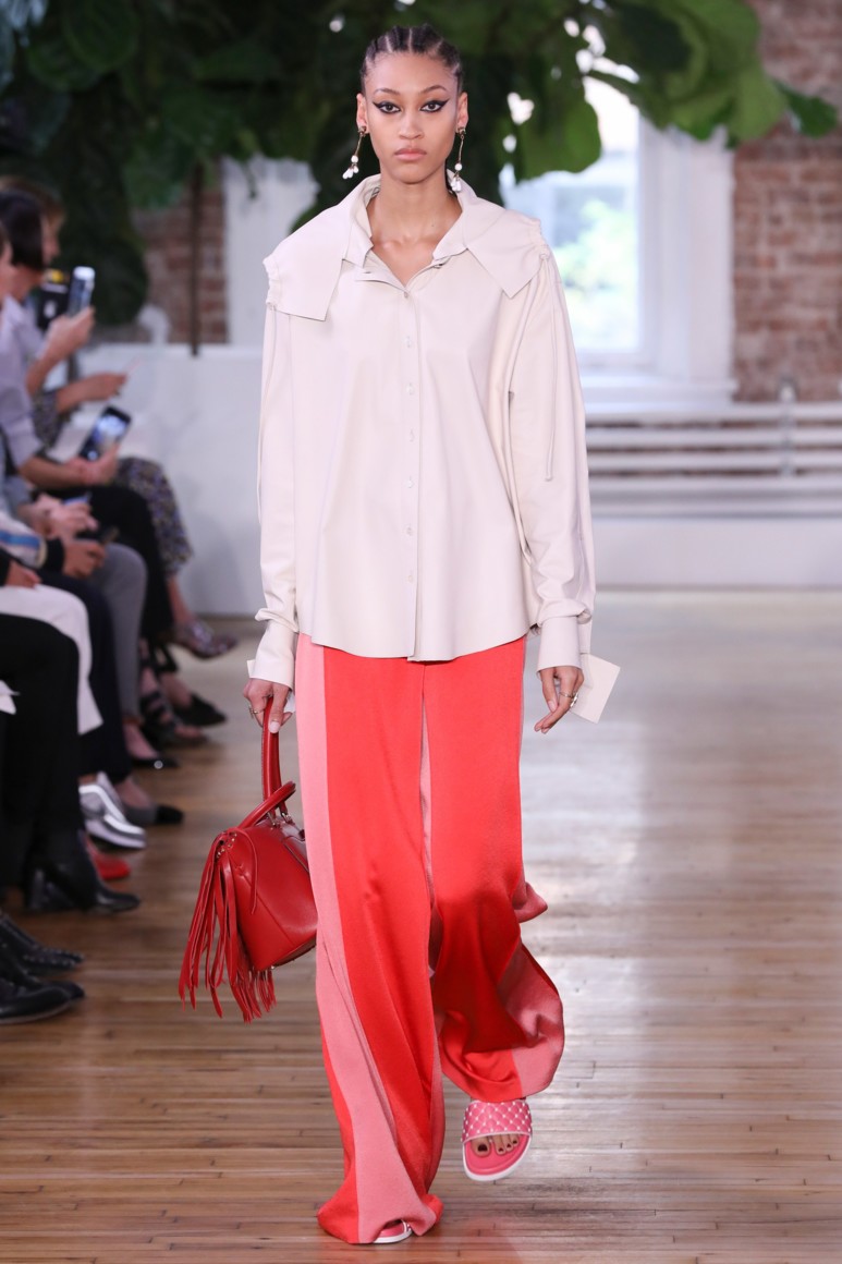 592560bb4a2f5 - VALENTINO RESORT 2018