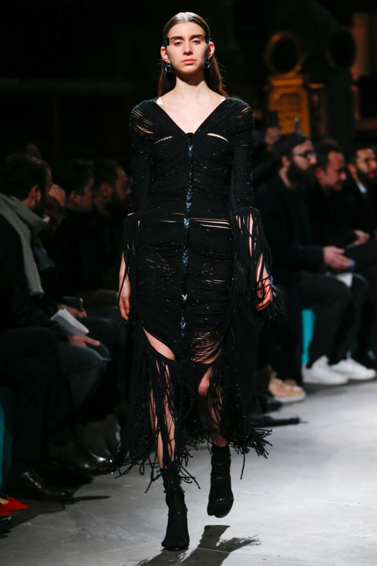 58830f46b5513 - GIVENCHY COUTURE S/S 2017