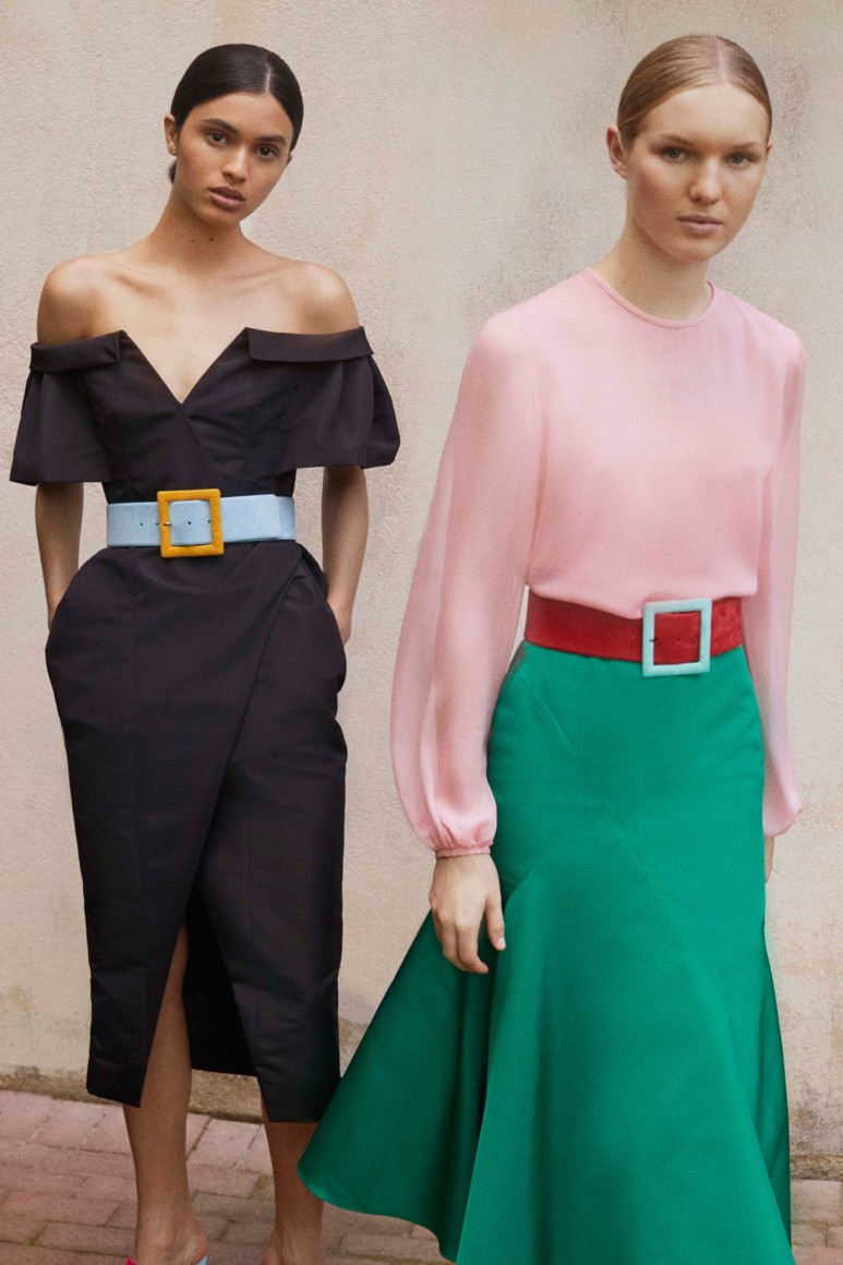 5939150f065a5 - CAROLINA HERRERA RESORT 2018