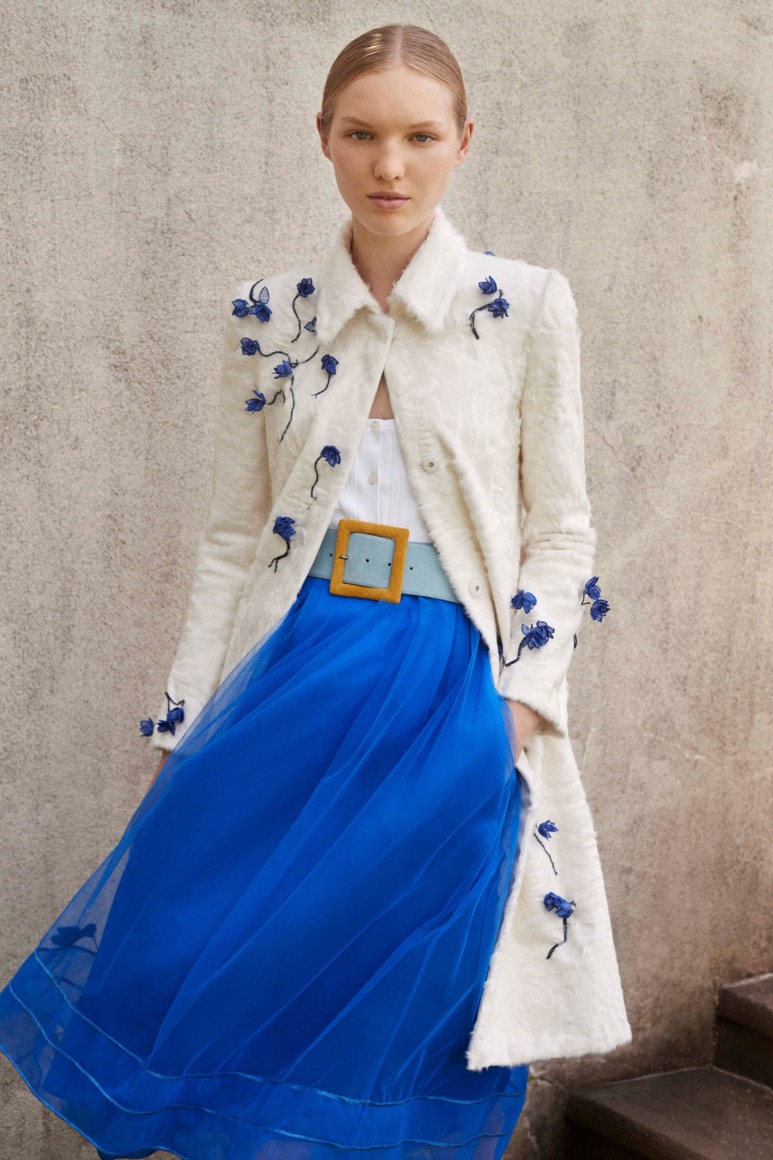59391509e1699 - CAROLINA HERRERA RESORT 2018