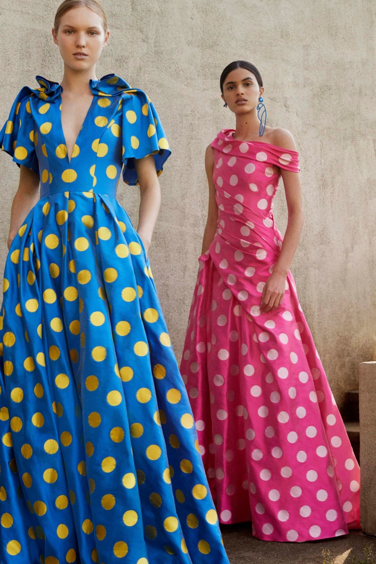 593916047a6b2 - CAROLINA HERRERA RESORT 2018
