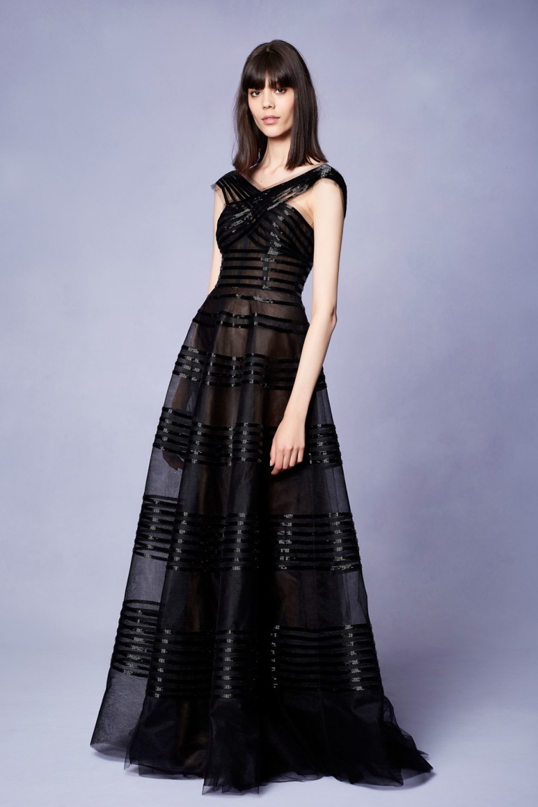 5943d15b977be - Marchesa Resort 2018