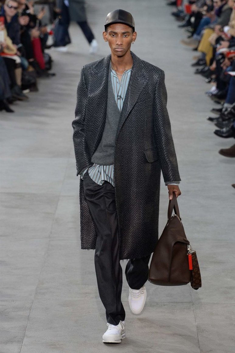 5880d950967cd - LOUIS VUITTON Menswear F/W 2017-2018