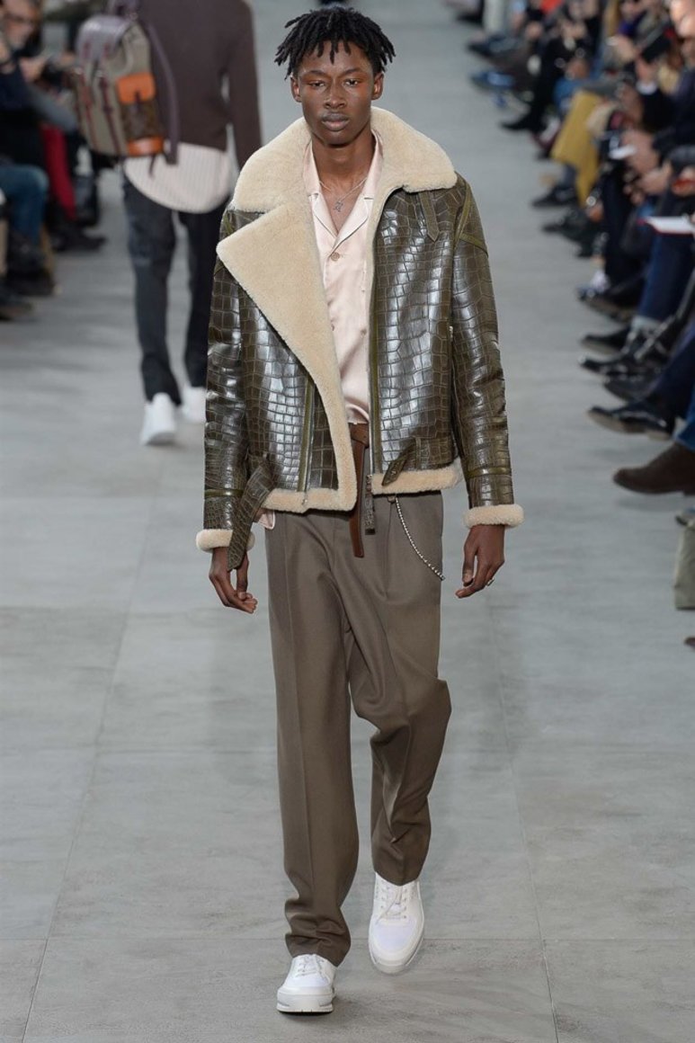 5880d9ec49a76 - LOUIS VUITTON Menswear F/W 2017-2018