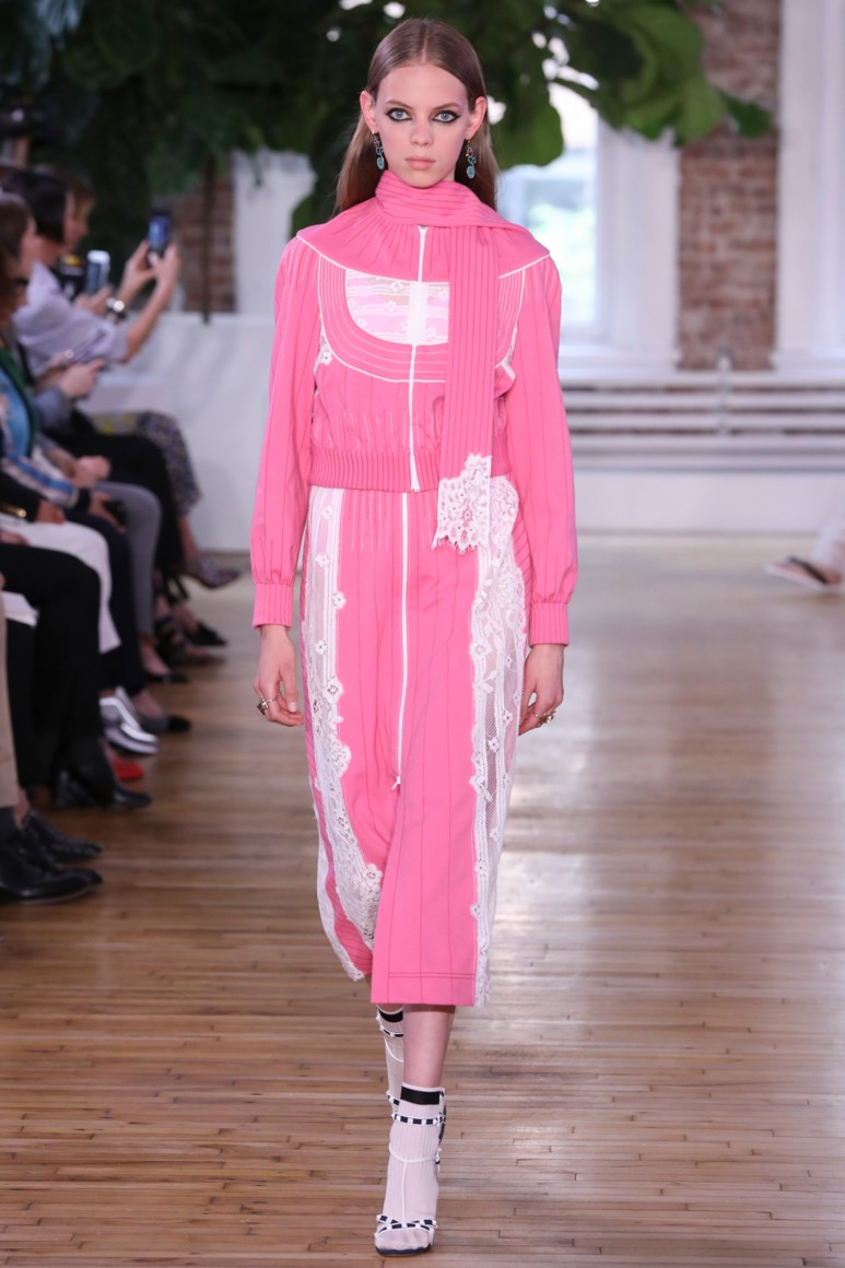 592560b4a1c0b - VALENTINO RESORT 2018