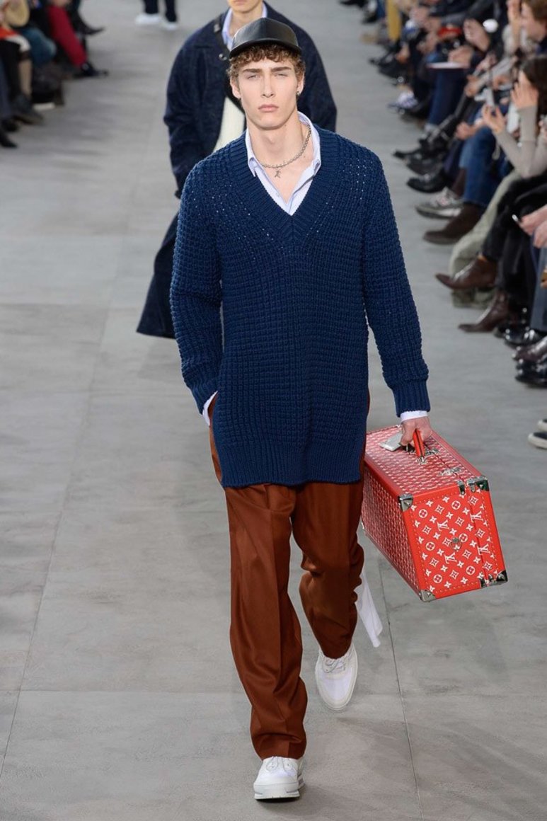 5880d94964cc5 - LOUIS VUITTON Menswear F/W 2017-2018