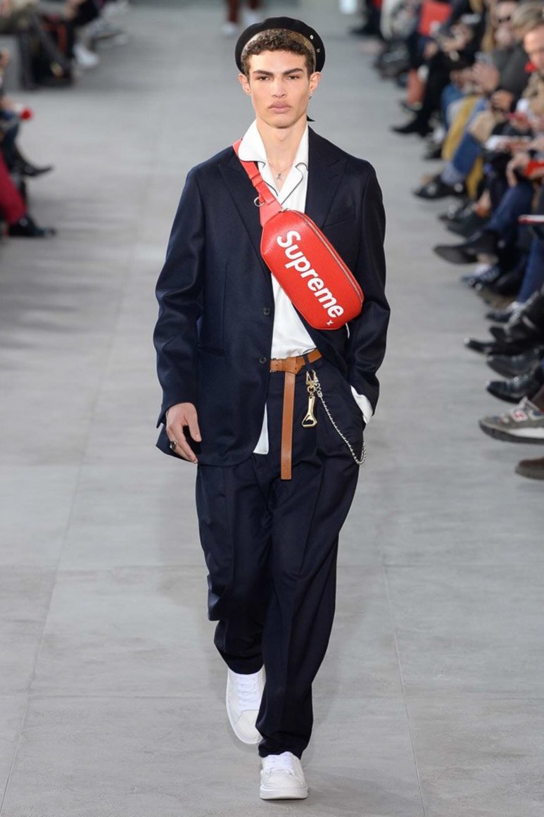 5880d9472eda3 - LOUIS VUITTON Menswear F/W 2017-2018
