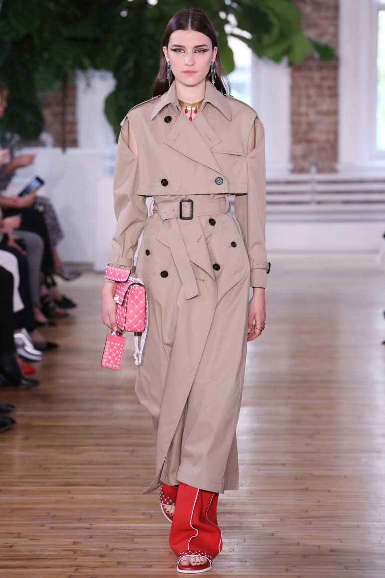 592560b69ee27 - VALENTINO RESORT 2018