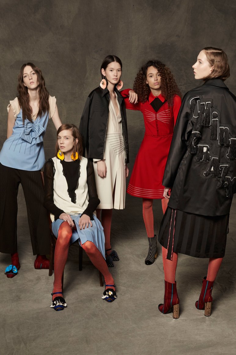 58768bc99ae59 - Marco de Vincenzo Pre-Fall 2017