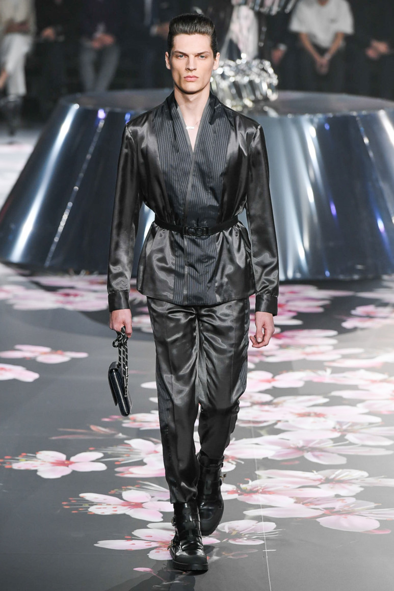 5c01402bdd071 - Dior Homme Pre-Fall 2019