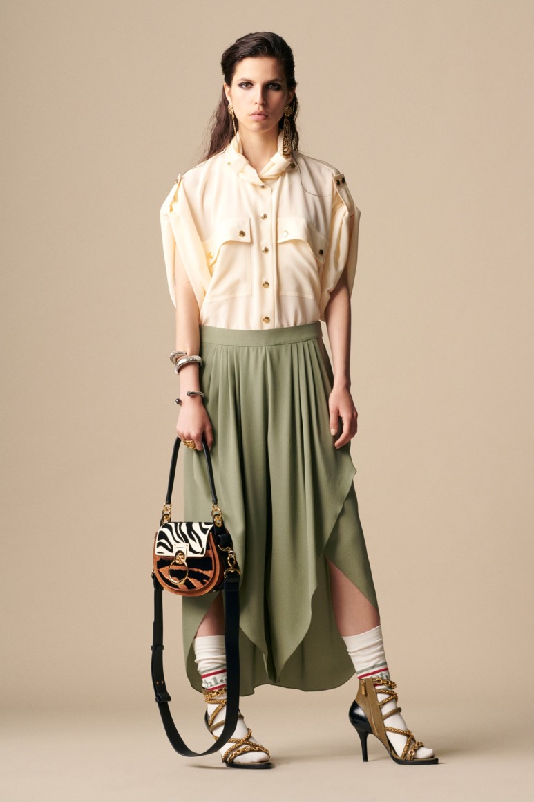 5b10846d291cd - Chloe Resort 2019