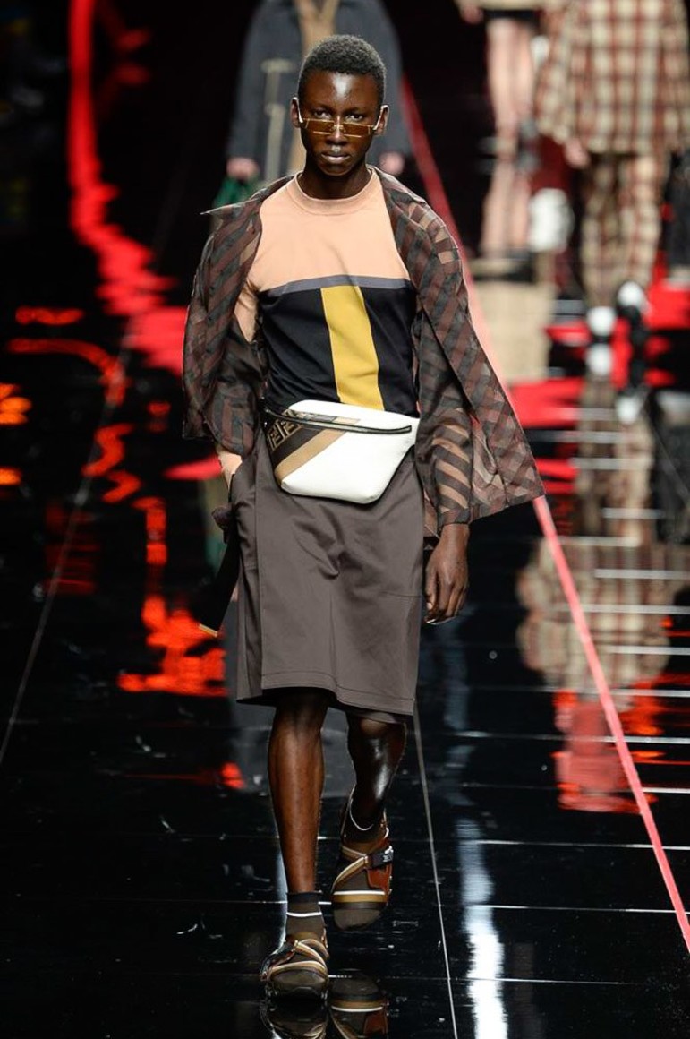 5b27b8d4033d1 - FENDI MENSWEAR 2019