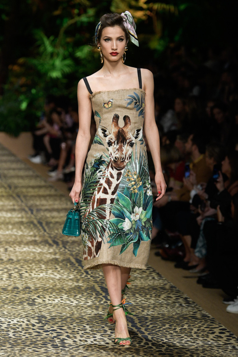 dolce gabbana giraffe dress