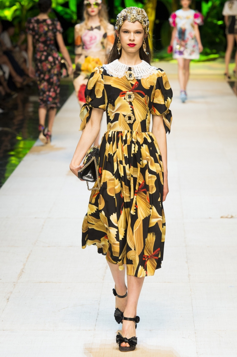 dolce and gabbana pasta dress