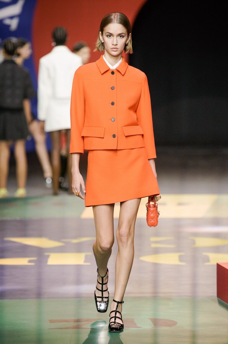 Коллекция Christian Dior весна-лето 2022 фото - Vogue UA