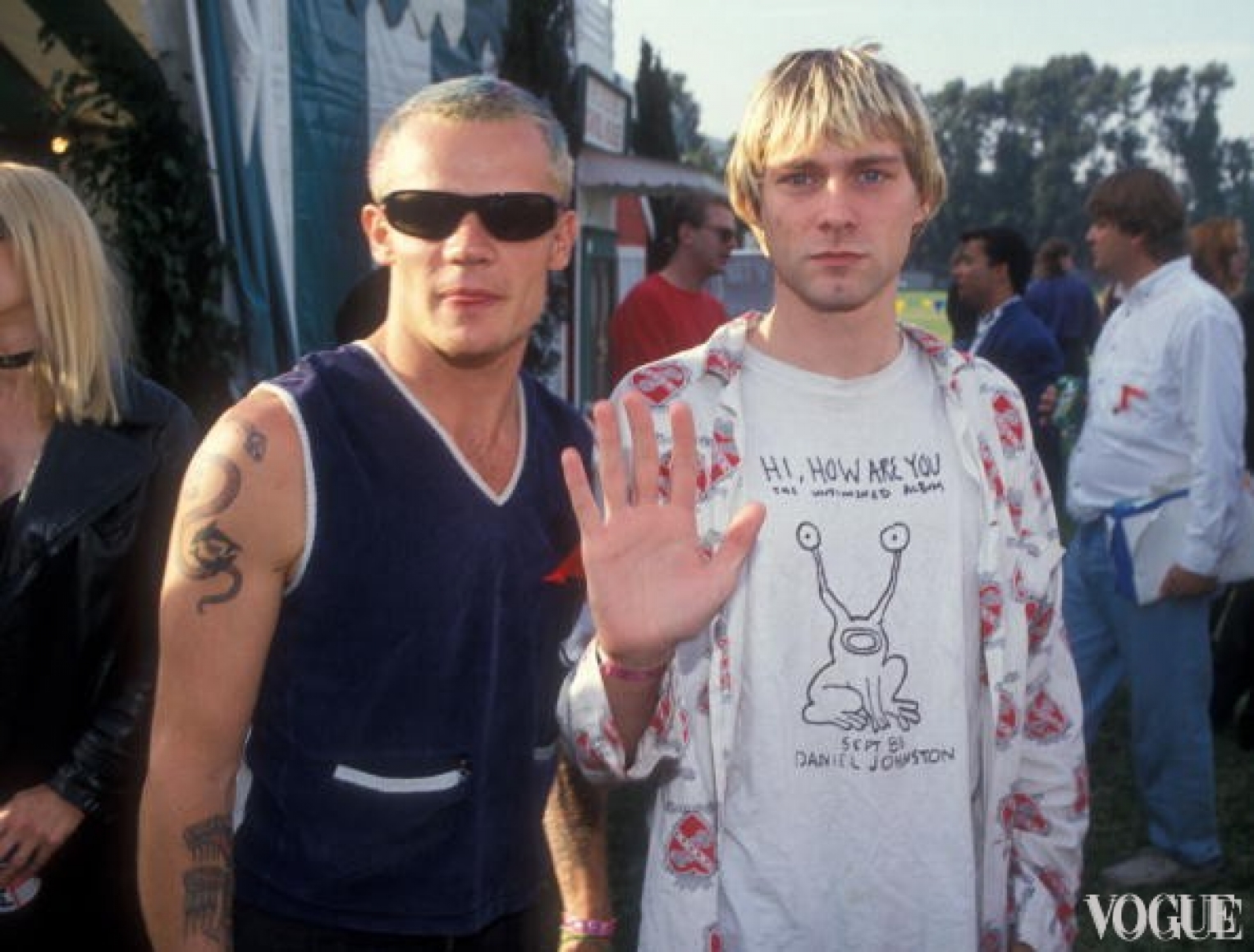 Фли (басист группы Red Hot Chili Peppers) и Курт Кобейн, 1992