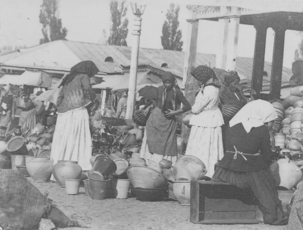 сінний базар 100 років тому фото