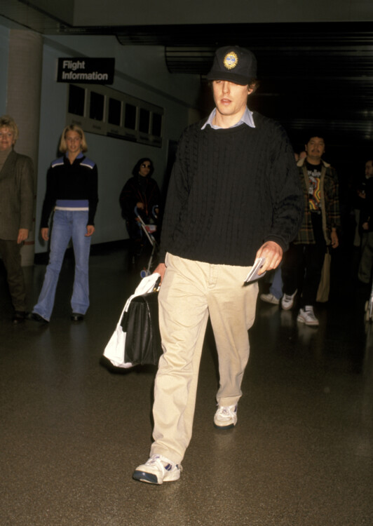 Г'ю Ґрант у Міжнародному аеропорту Лос-Анджелеса, 1996