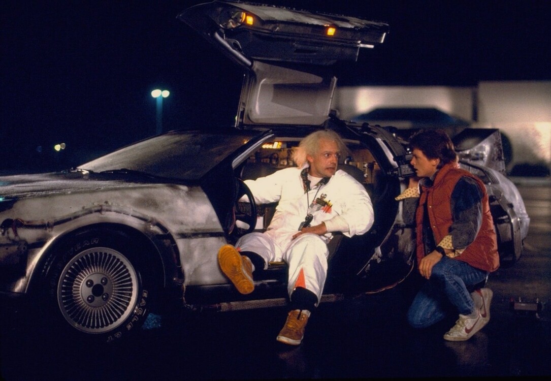 DeLorean DMC-12 из фильма «Назад в будущее», 1985