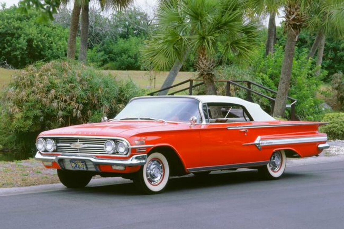 Chevrolet Impala Convertible (1961) – отличный яркий акцент в ганстерском кино "Славные парни" (1990). Photo: Heritage Images