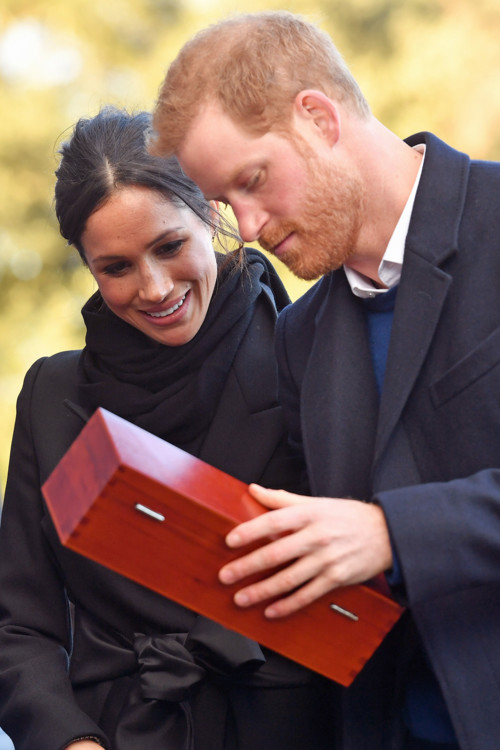 Принц Гарри и Меган Маркл история любви в фото Vogue