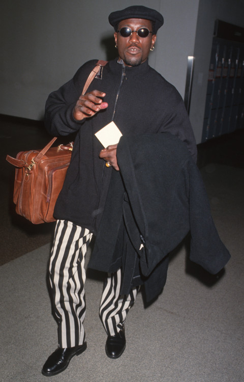 Уэсли Снайпс в Международном аэропорту Лос-Анджелеса, 1994
