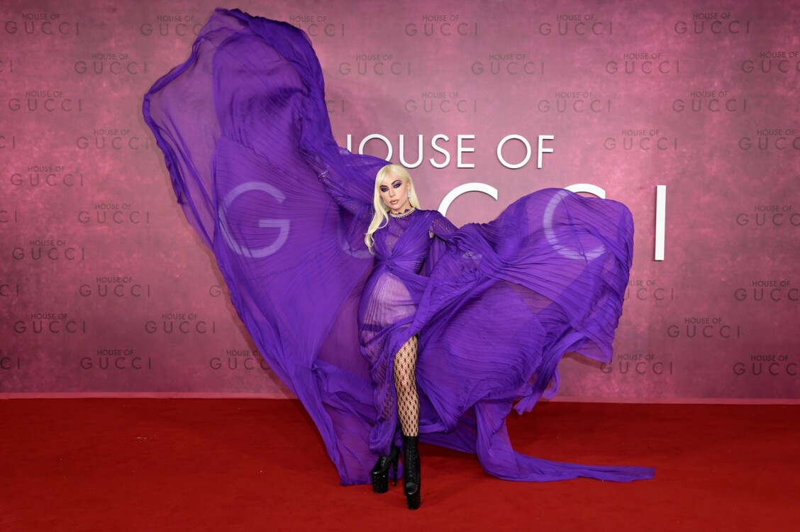Леди Гага в Gucci на лондонской премьере «Дом Гуччи»