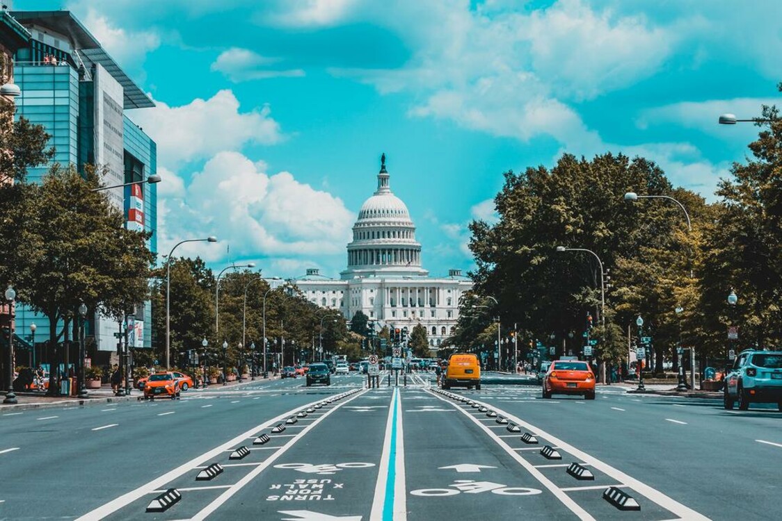 2. Вашингтон, США. Photo: Jorge Alcala / Unsplash