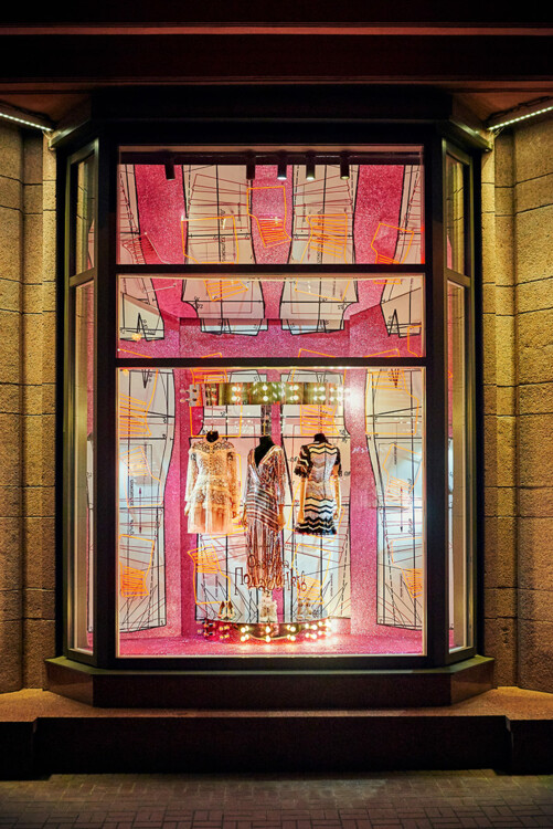 Новогодние витрины киевского ЦУМ "Фабрика подарков"