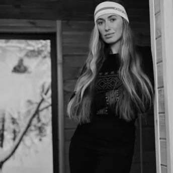 Українська альпіністка Ірина Галай представляє зимову капсулу ONE BY ONE
