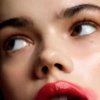 10 ошибок в макияже губ: говорит звездный визажист