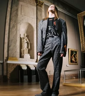Вірджил Абло створив капсульну колекцію для Лувру