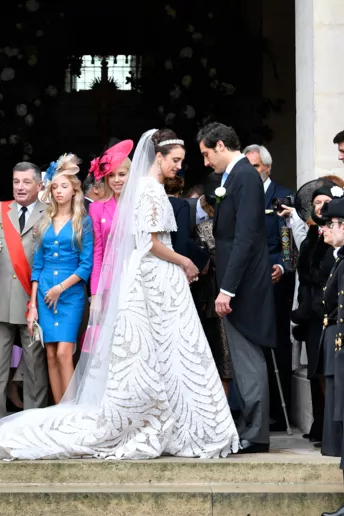 Королівське весілля: Олімпія фон унд Арку-Ціннеберг вийшла заміж у сукні Oscar de la Renta