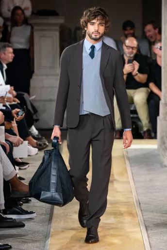 Giorgio Armani Menswear весна-лето 2020