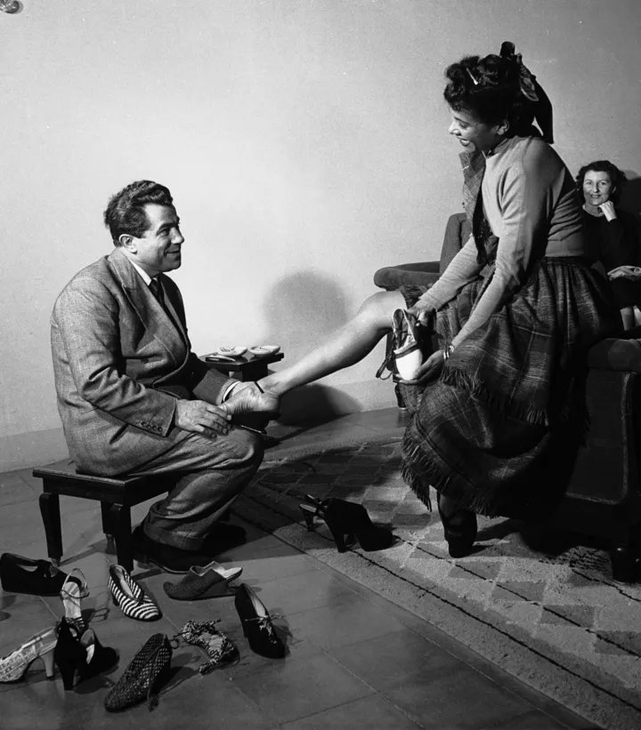Сальваторе Феррагамо з танцівницею Кетрін Данем у Флоренції, 1950
