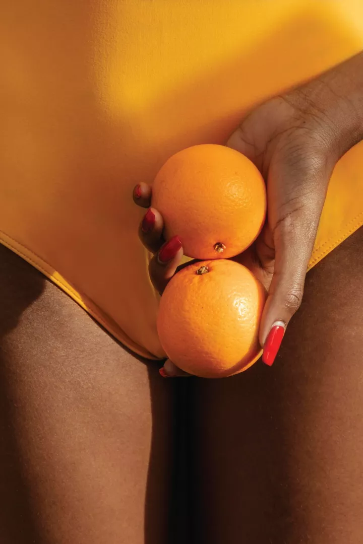 Яркие сочные оранжевые апельсины являются суперфудом нашего времени.