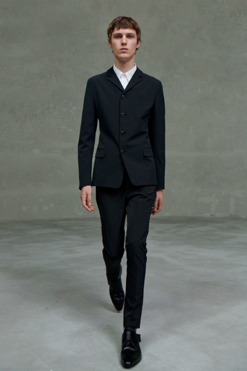 prada mens suits