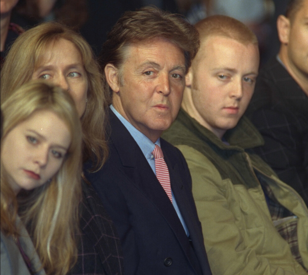 Ли Старки, Барбара Бах, Пол Маккартни и Джеймс Маккартни на шоу Chloé весна-лето 1998