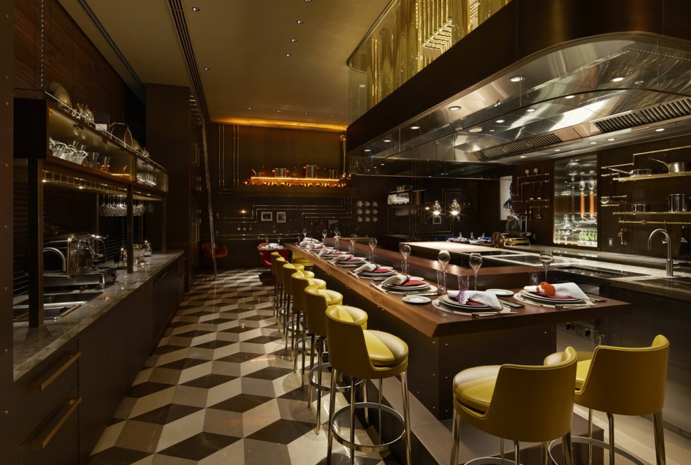 Как выглядит первый в мире ресторан Louis Vuitton 