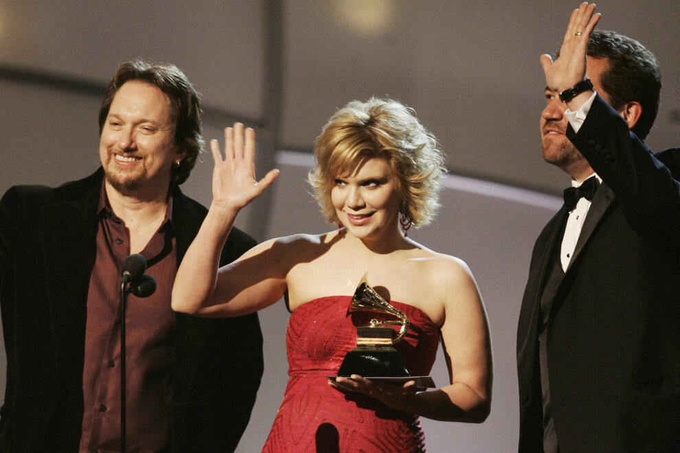 Элисон Краусс и Union Station выиграли «Лучший кантри-альбом» во время 48-й ежегодной премии «Грэмми», 8 февраля 2006 года