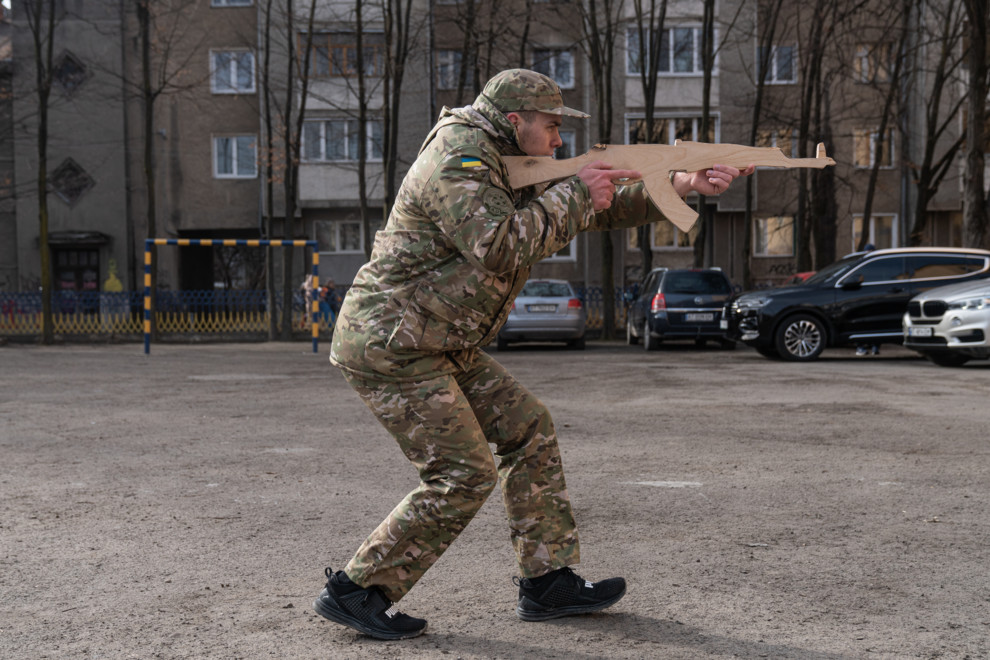 Як живе Івано-Франківськ в тилу