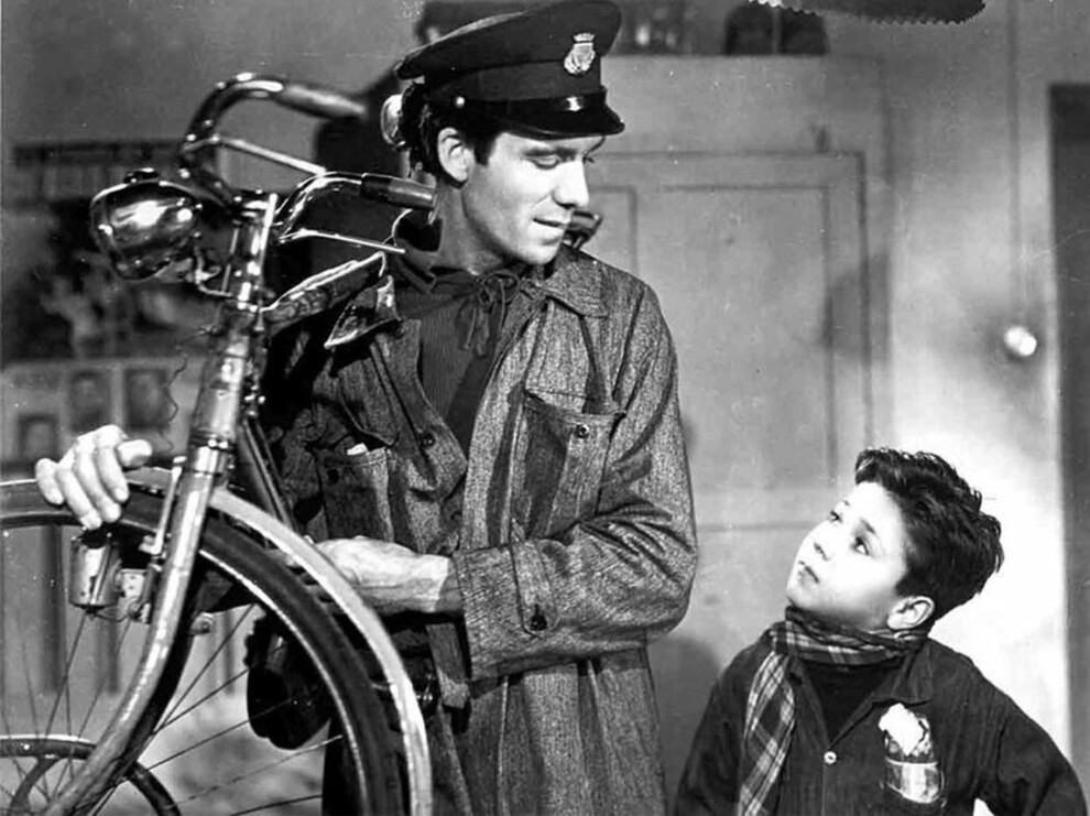 Ламберто Маджорани и Энцо Стайола в фильме «Похитители велосипедов», 1948